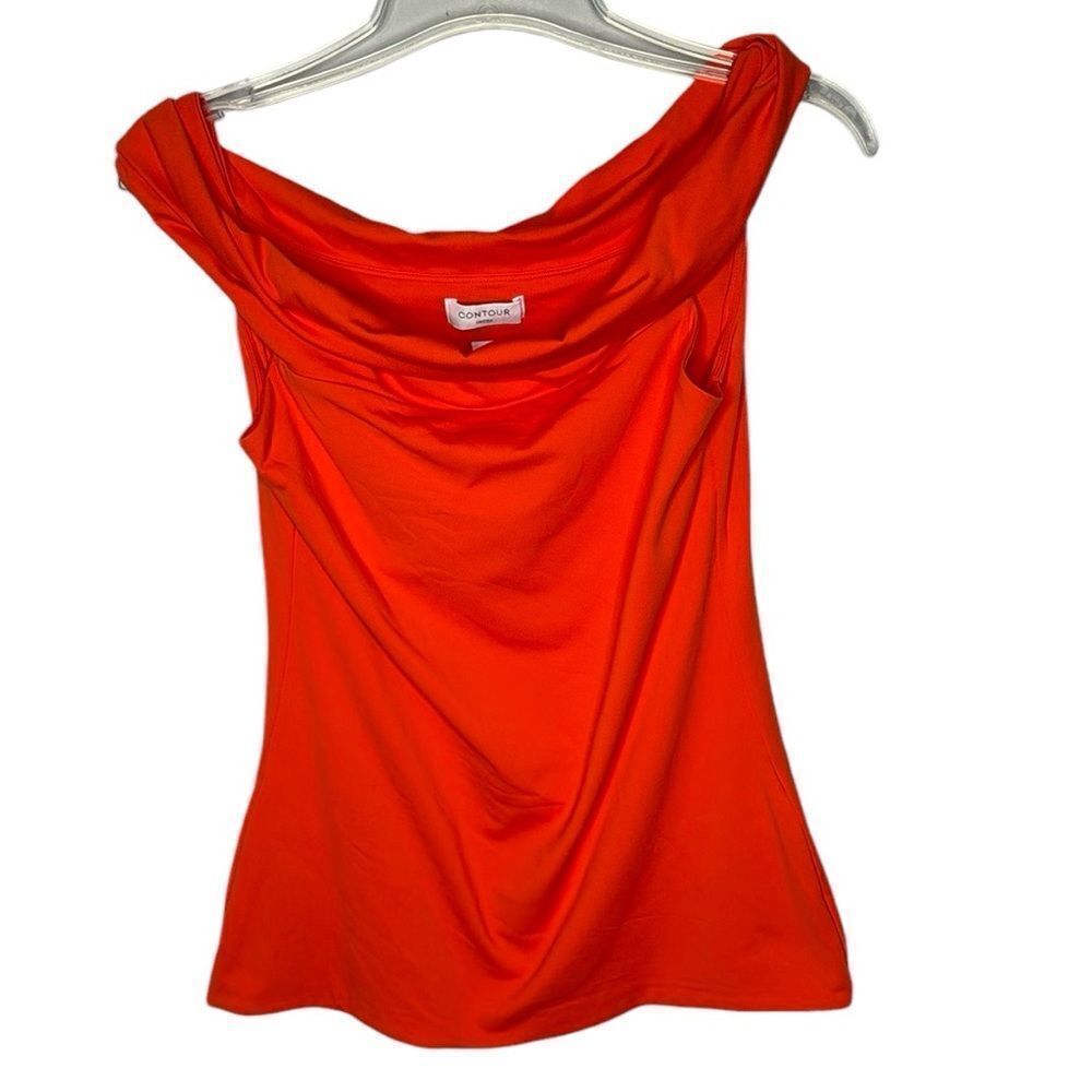 Aritzia Contour Off Shoulder Top. Size Large.